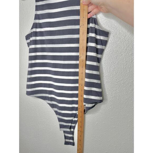 Abound Gray & White Stripe Sleeveless Mock Neck Bodysuit L - Picture 14 of 14